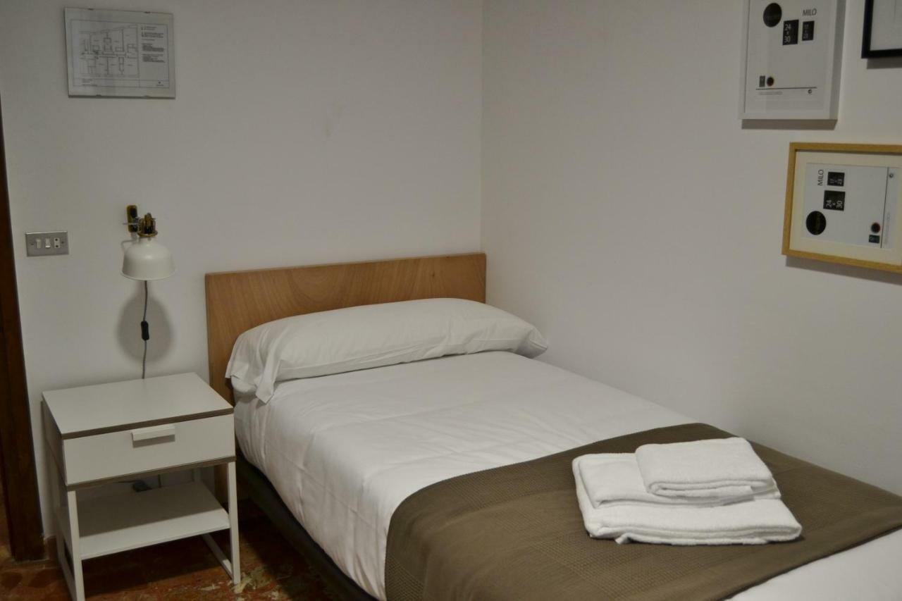 Tres Puentes Anguiano Apartamentos&Habitaciones Bagian luar foto