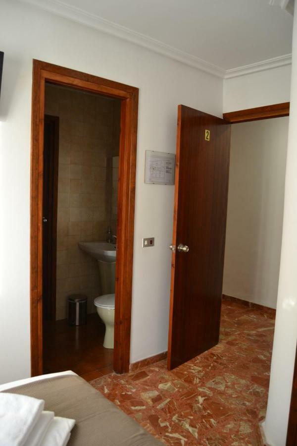 Tres Puentes Anguiano Apartamentos&Habitaciones Bagian luar foto