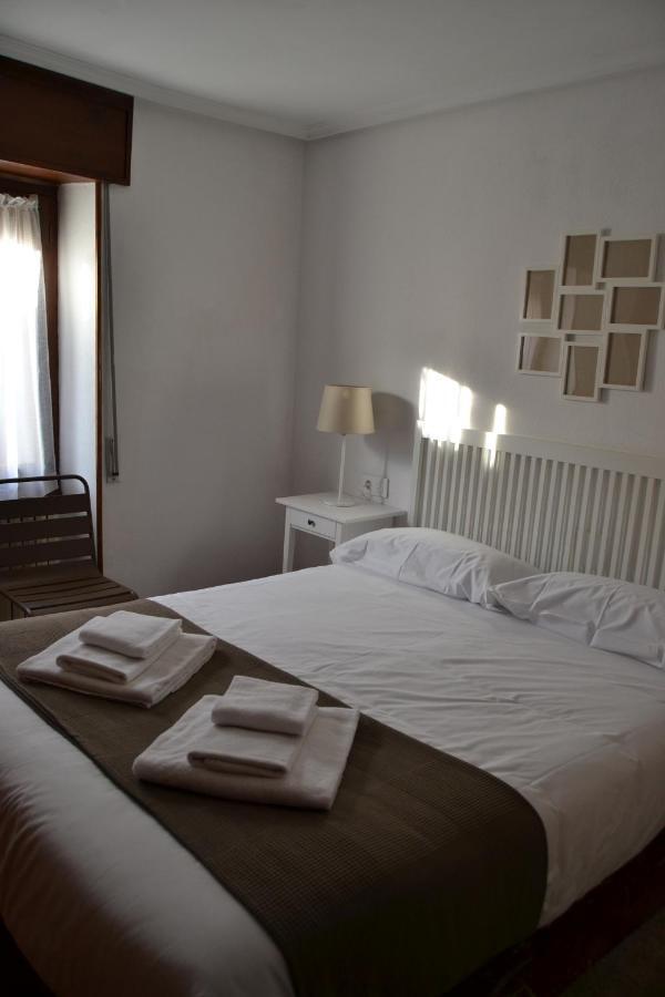 Tres Puentes Anguiano Apartamentos&Habitaciones Bagian luar foto
